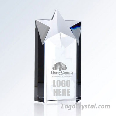 Altura total 200mm (8 pulgadas) Star Pentagon Crystal Award con base en la parte inferior, tamaño personalizado y diseño personalizado está disponible.