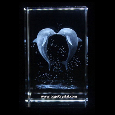 3D Laser crystal cube with dolphin design laser etched inside, we can engrave any other animal design inside also.